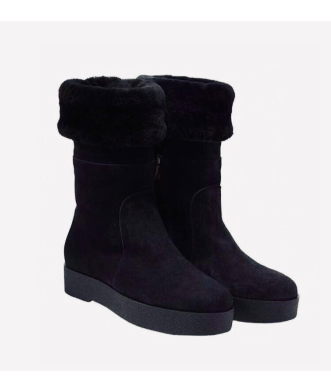 FERRAGAMO Черные замшевые сапоги, фото 2