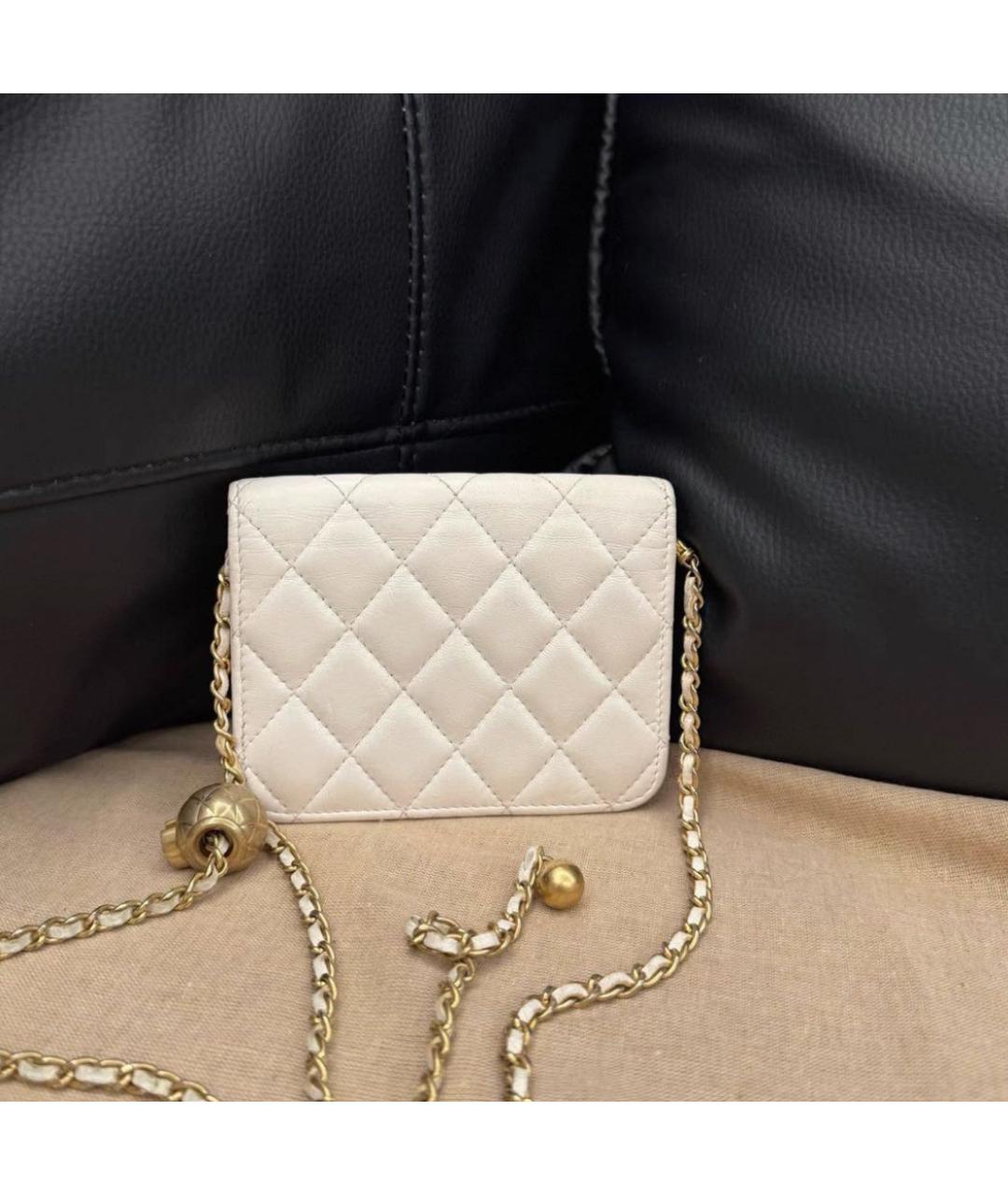CHANEL Белая кожаная сумка через плечо, фото 3