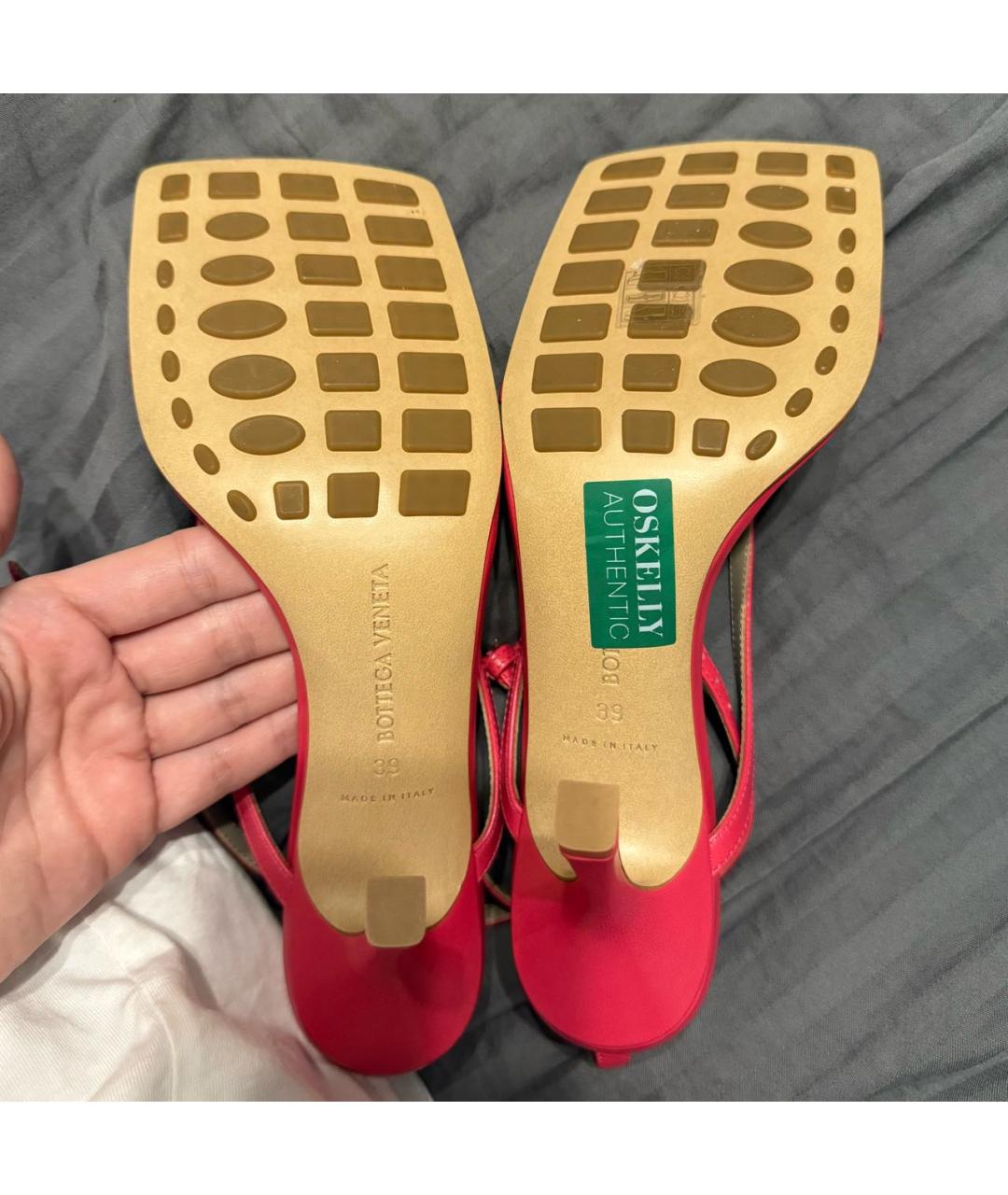 BOTTEGA VENETA Розовые кожаные босоножки, фото 5