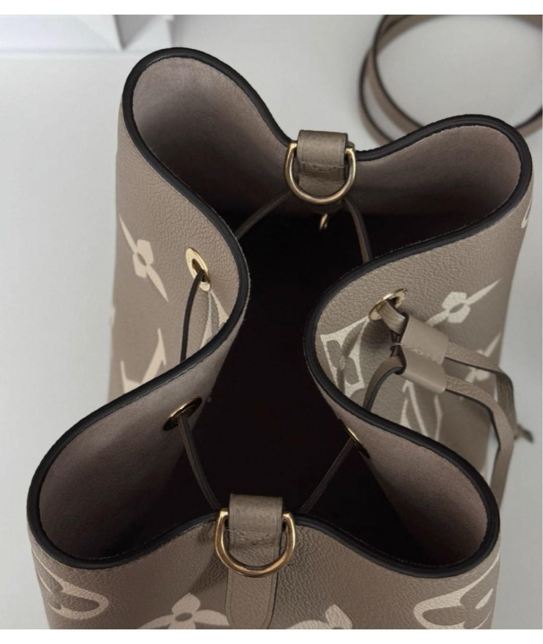 LOUIS VUITTON Бежевая кожаная сумка через плечо, фото 4