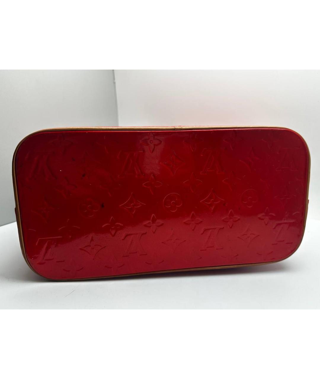 LOUIS VUITTON Красная сумка с короткими ручками из лакированной кожи, фото 5