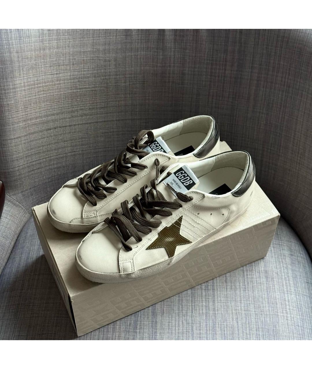 GOLDEN GOOSE DELUXE BRAND Белые кожаные низкие кроссовки / кеды, фото 6