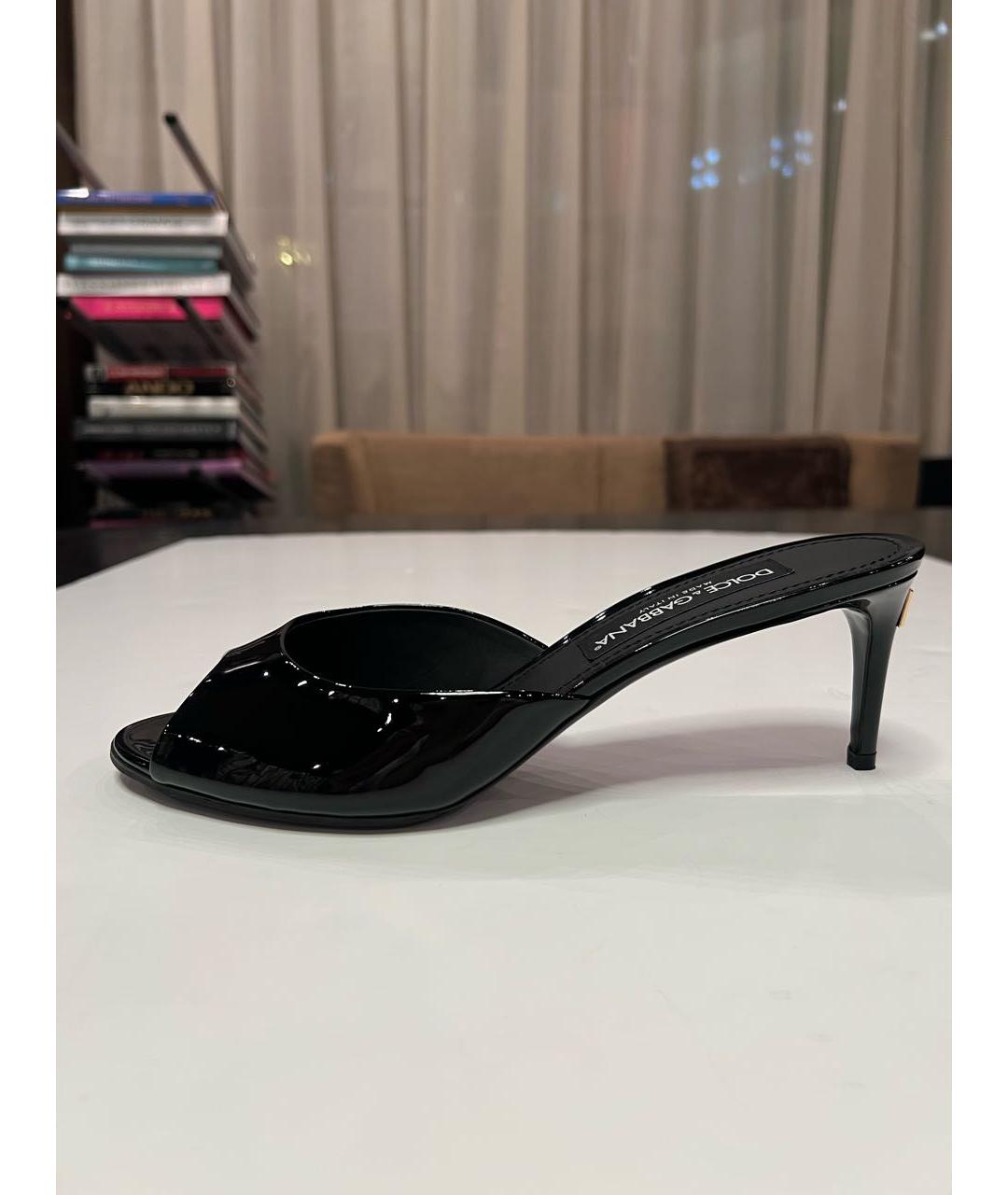 DOLCE&GABBANA Черные мюли из лакированной кожи, фото 5