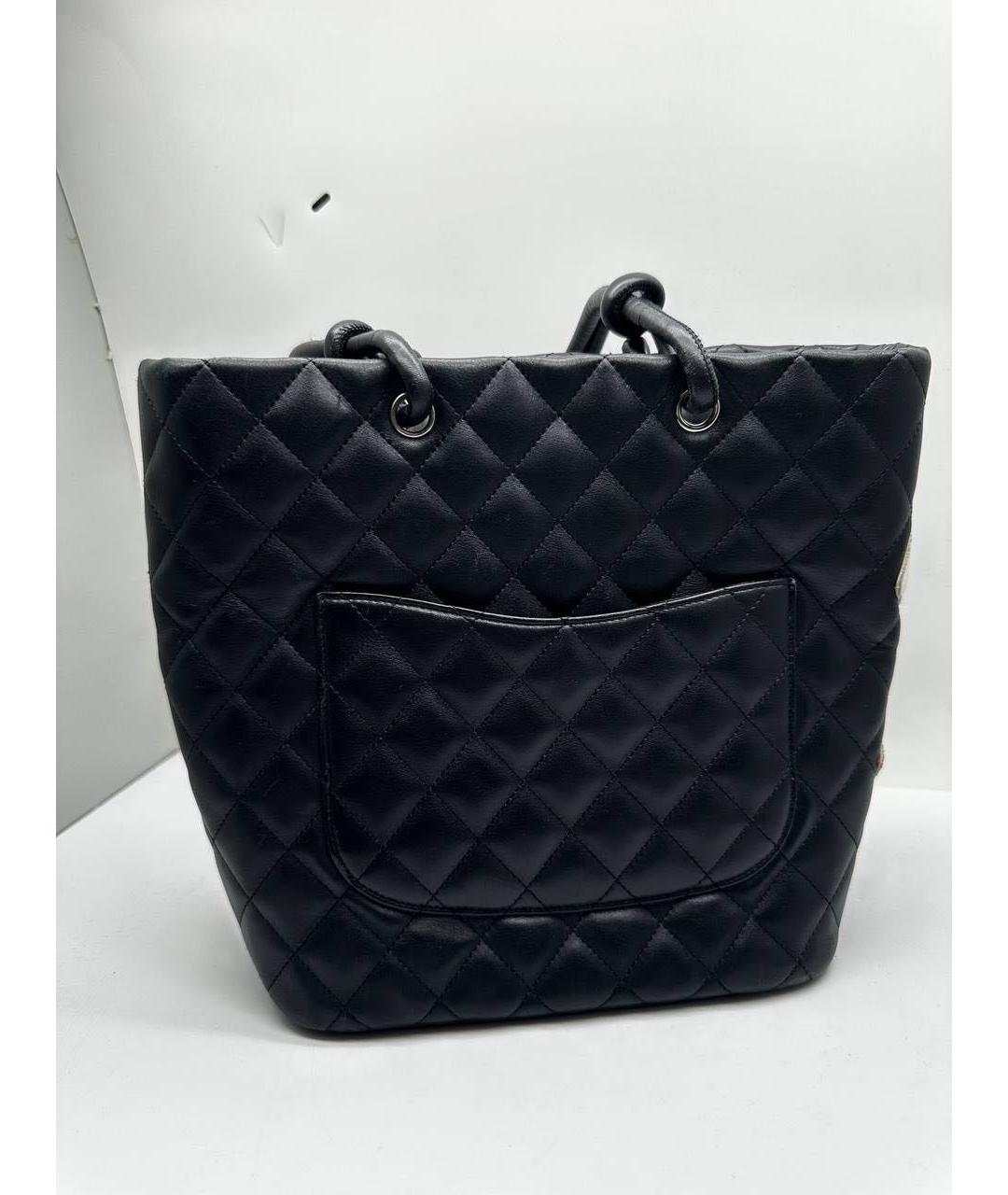 CHANEL Черная кожаная сумка с короткими ручками, фото 2