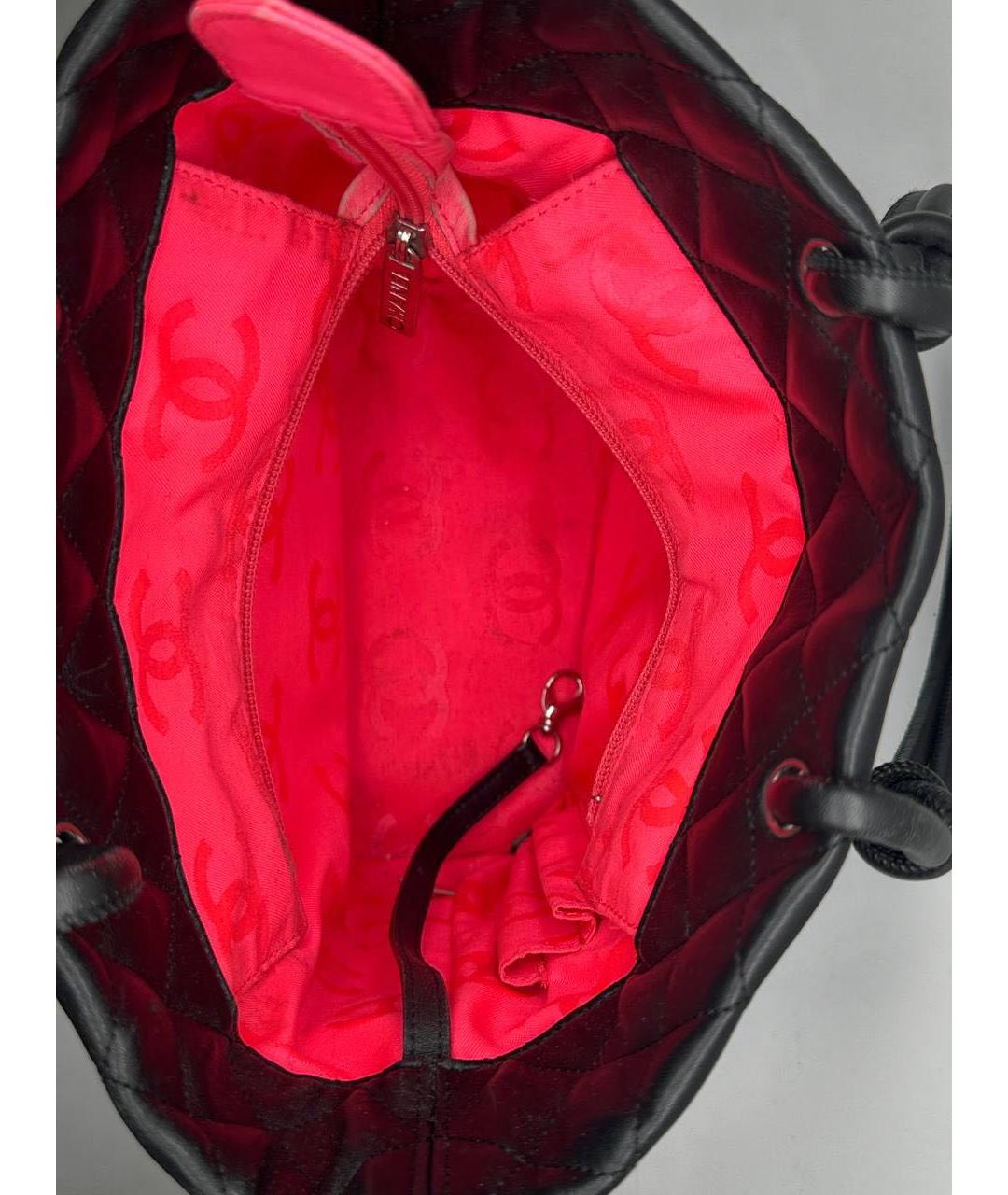 CHANEL Черная кожаная сумка с короткими ручками, фото 3