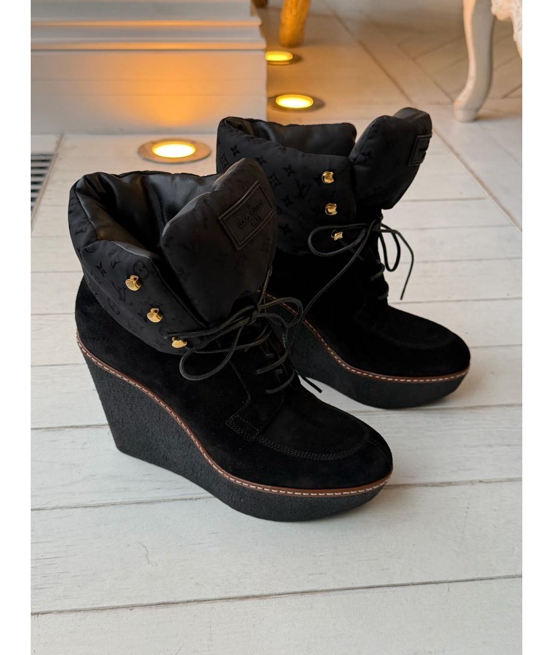 LOUIS VUITTON Коричневые замшевые ботинки, фото 2