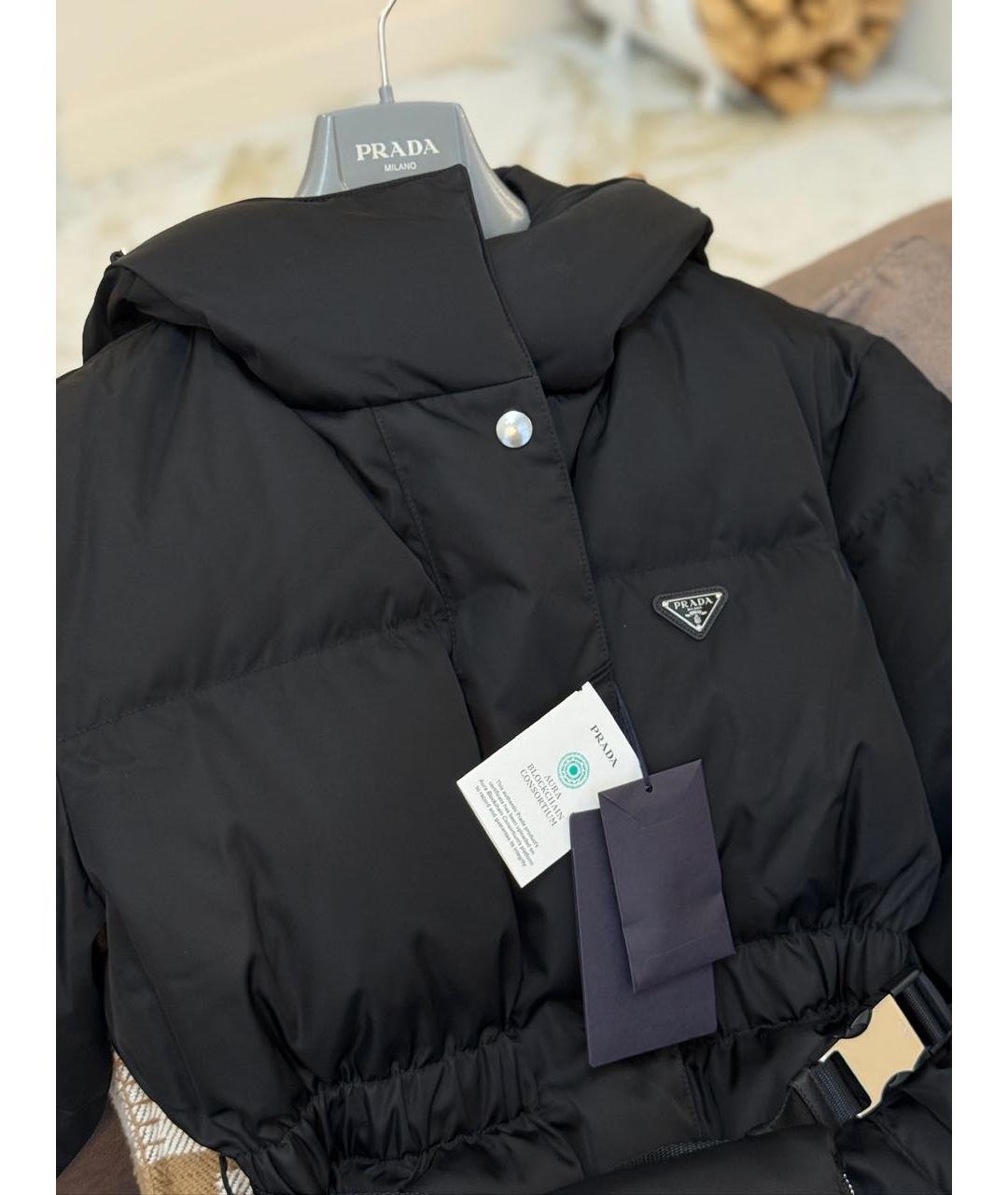 PRADA Черный полиамидовый пуховик, фото 5