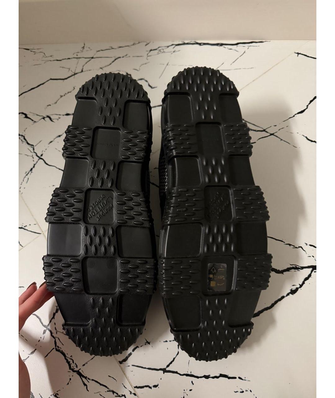 LOUIS VUITTON Черные слипоны, фото 5