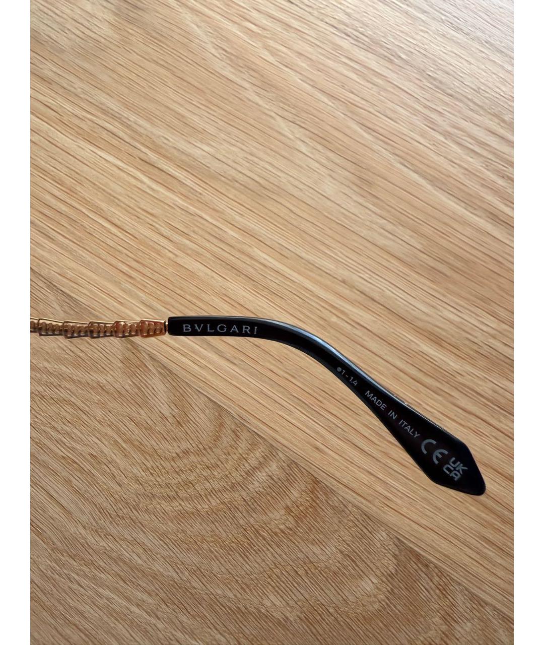 BVLGARI Черные пластиковые солнцезащитные очки, фото 5