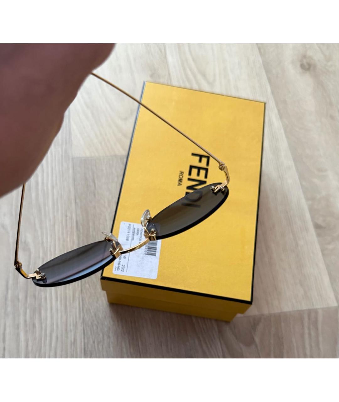 FENDI Золотые металлические солнцезащитные очки, фото 3