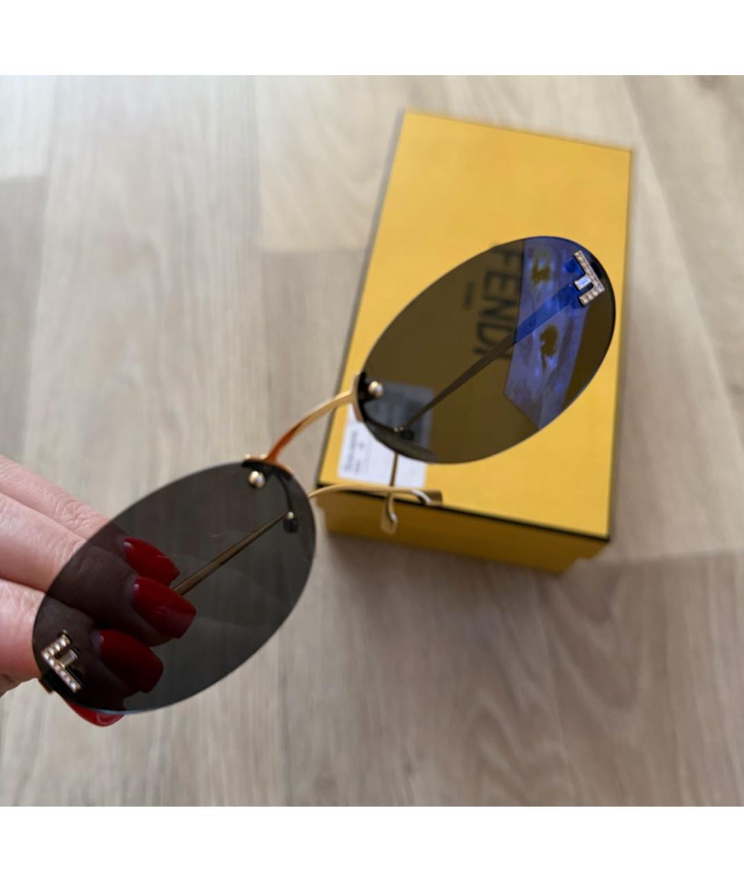 FENDI Золотые металлические солнцезащитные очки, фото 2