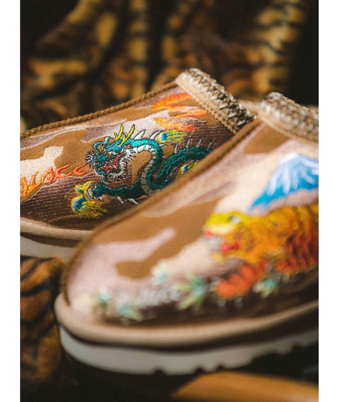 UGG AUSTRALIA Золотые замшевые мюли, фото 3