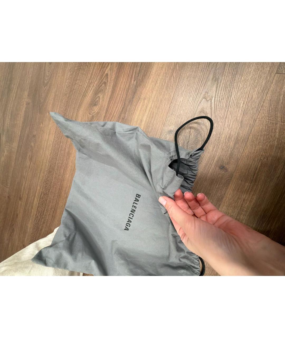 BALENCIAGA Черная кожаная сумка с короткими ручками, фото 6