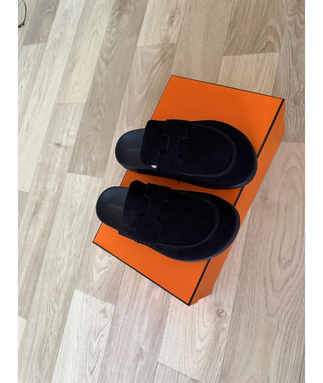 HERMES Черные замшевые сабо, фото 3