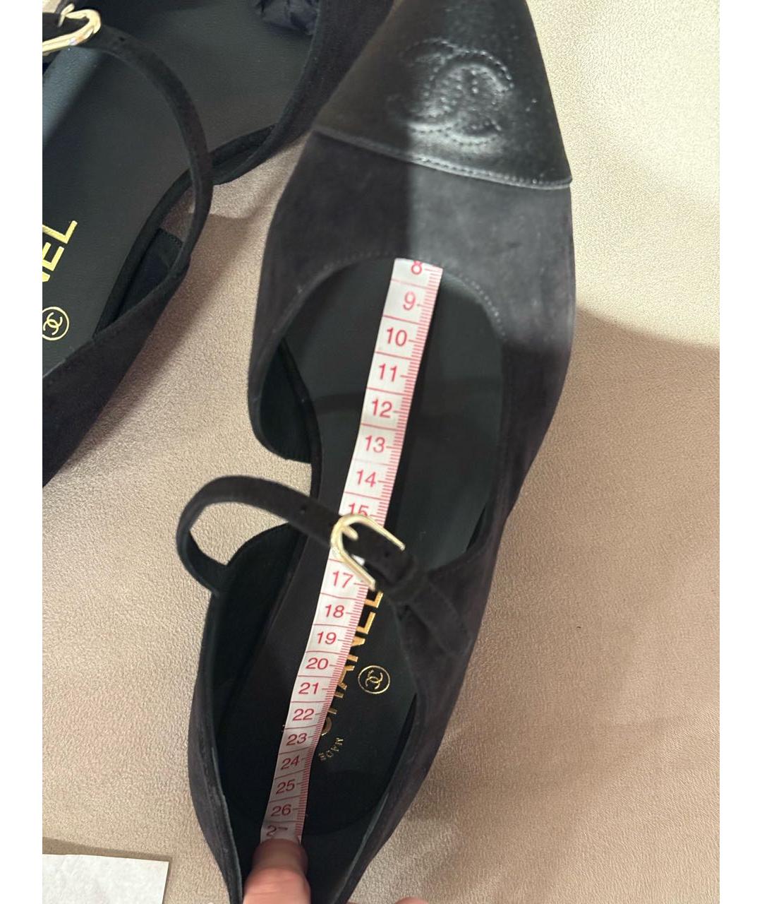 CHANEL Черные замшевые лодочки на низком каблуке, фото 5