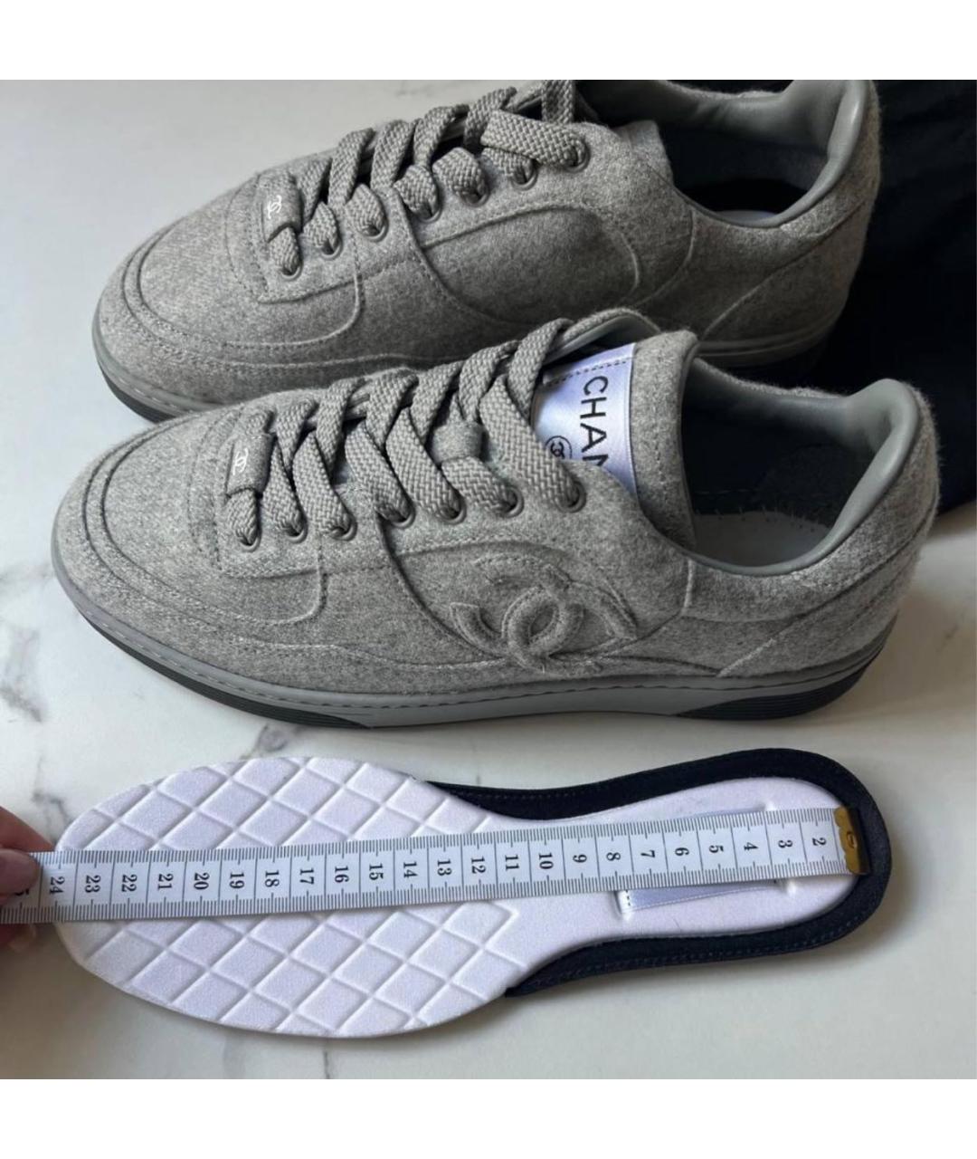 CHANEL Серые текстильные кеды, фото 3