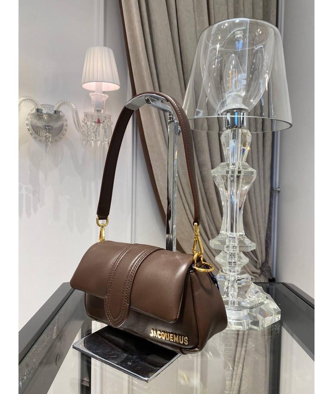 JACQUEMUS Коричневая кожаная сумка с короткими ручками, фото 2