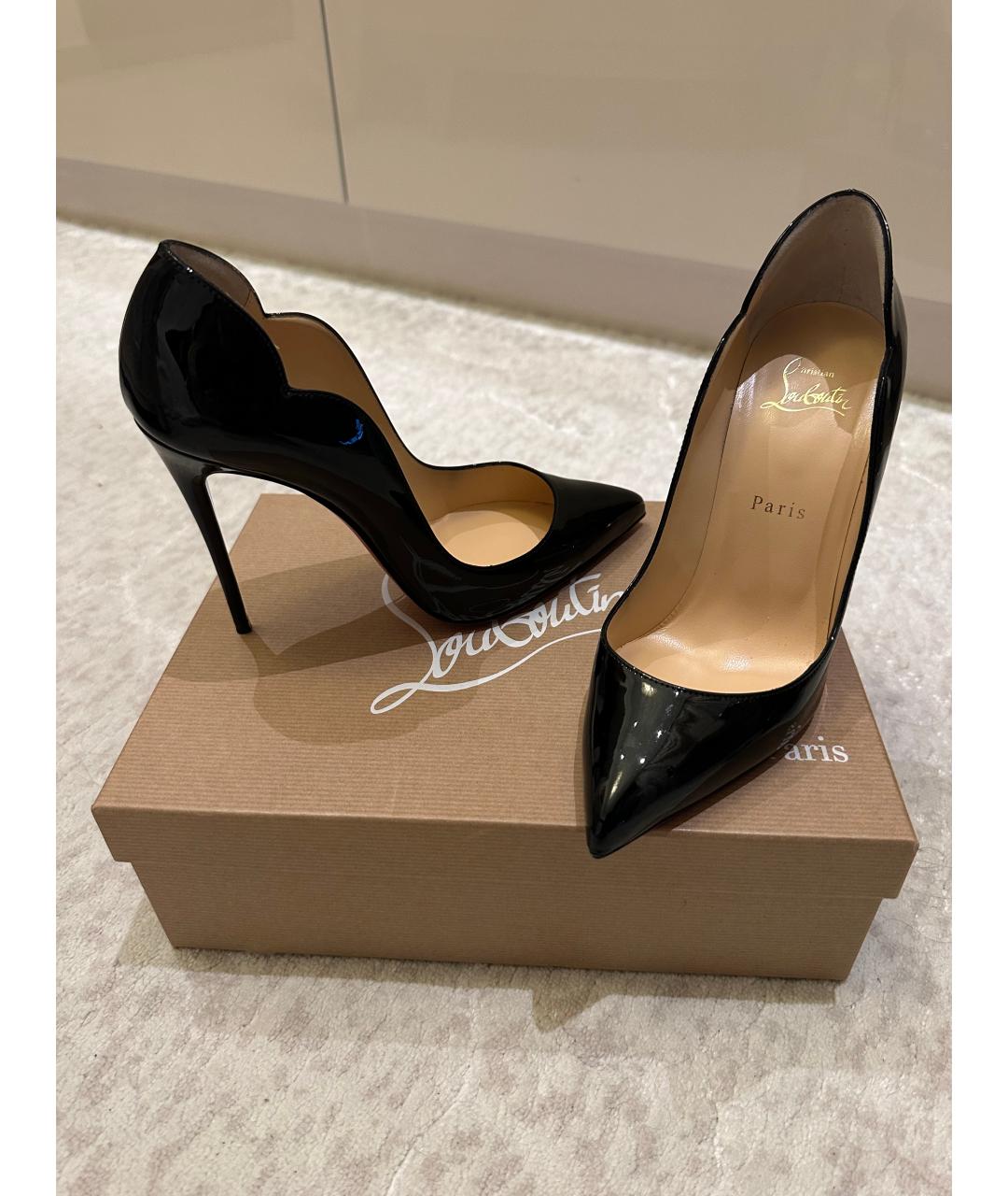 CHRISTIAN LOUBOUTIN Черные туфли из лакированной кожи, фото 3