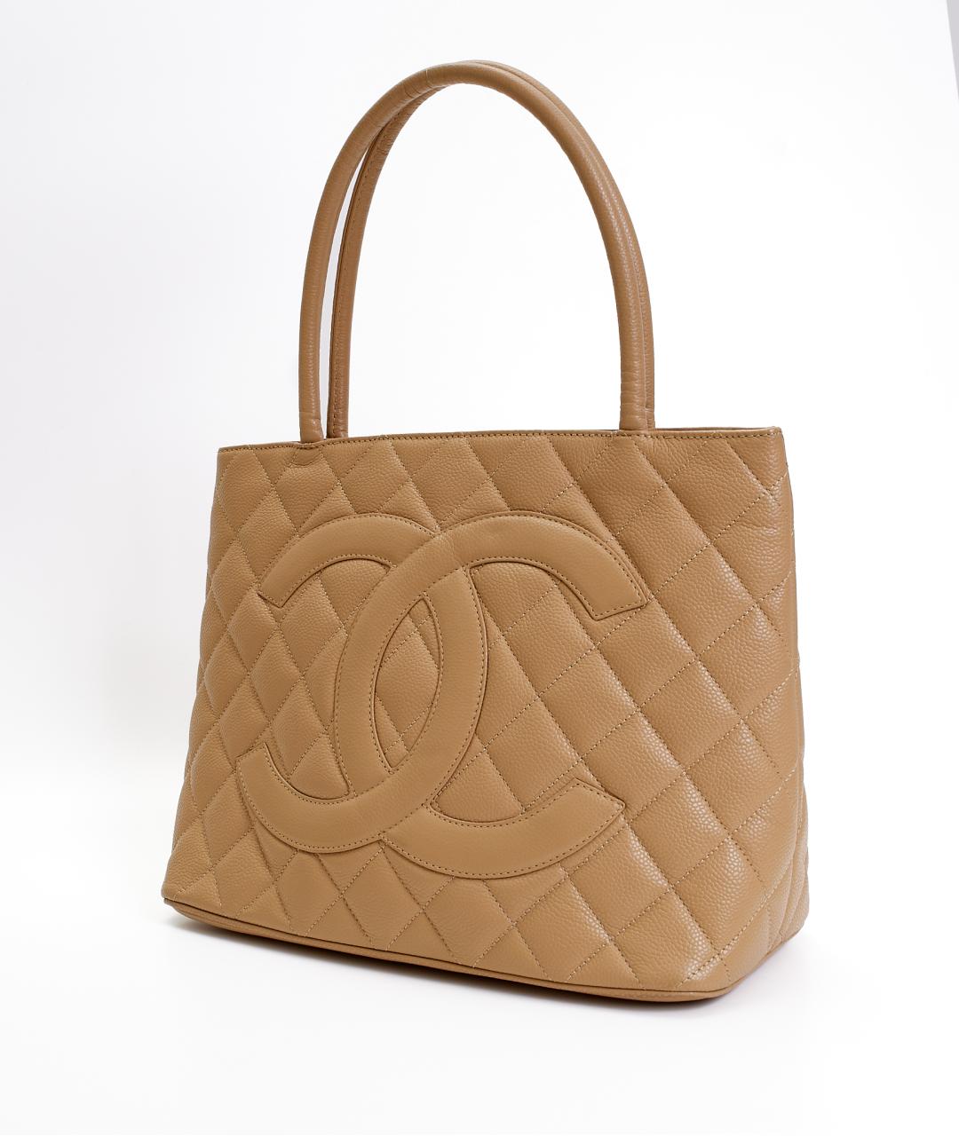 CHANEL Бежевая кожаная сумка с короткими ручками, фото 3