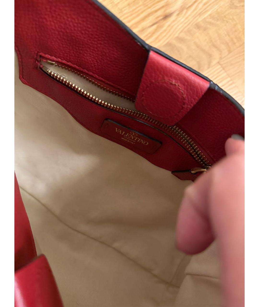 VALENTINO Красная кожаная сумка через плечо, фото 4