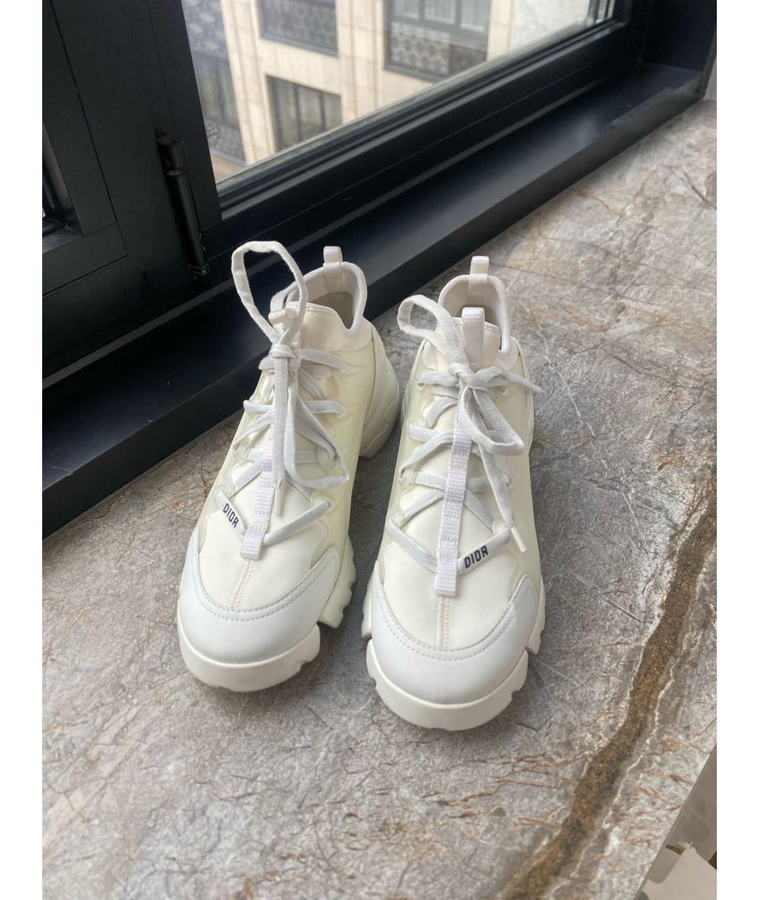 CHRISTIAN DIOR Белые текстильные кроссовки, фото 2
