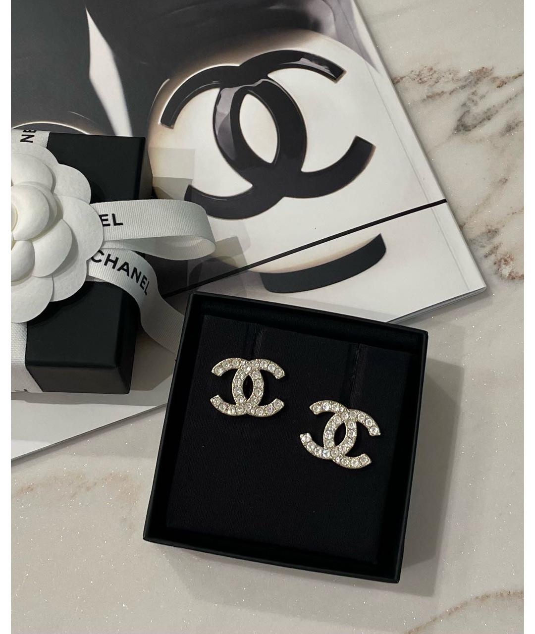 CHANEL Золотые металлические серьги, фото 2