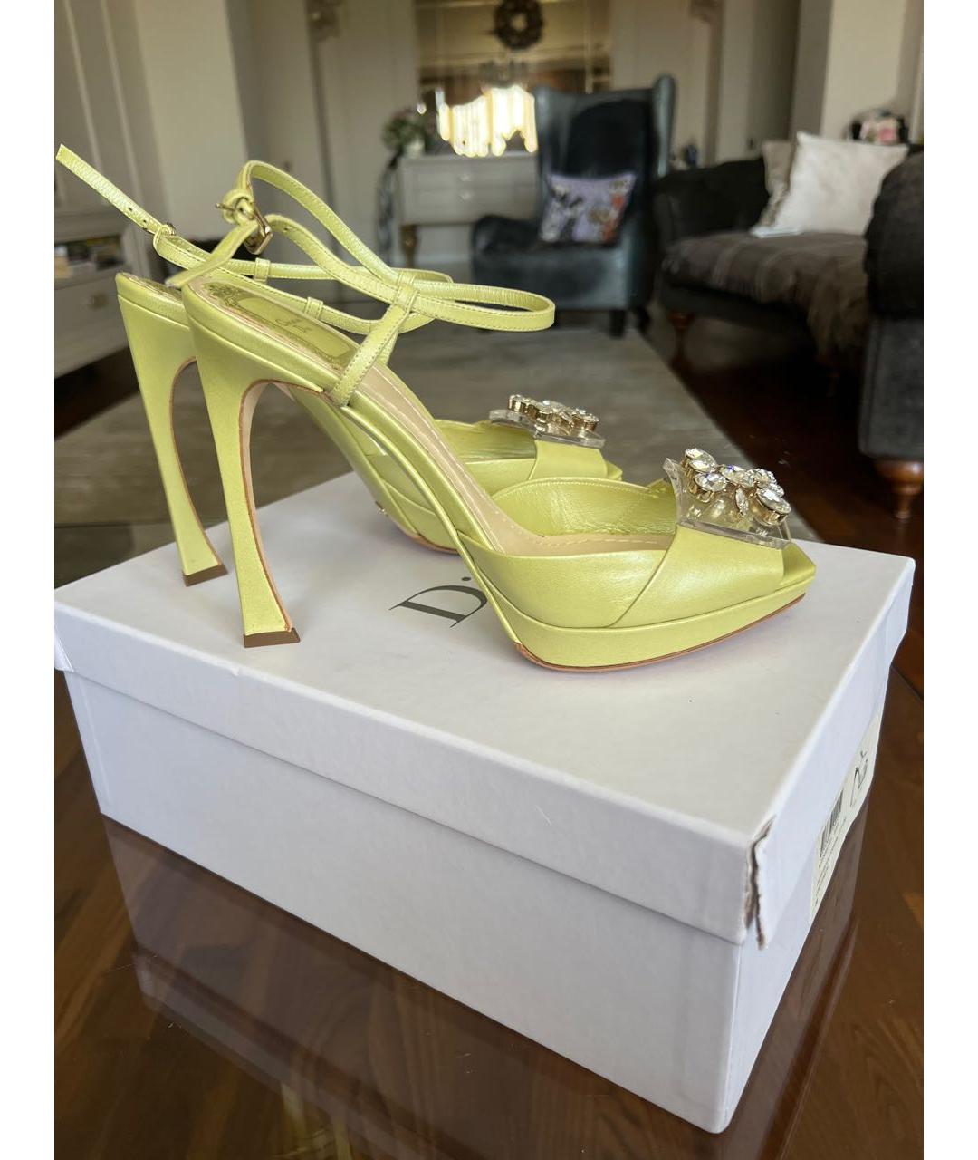 CHRISTIAN DIOR Салатовые кожаные босоножки, фото 5