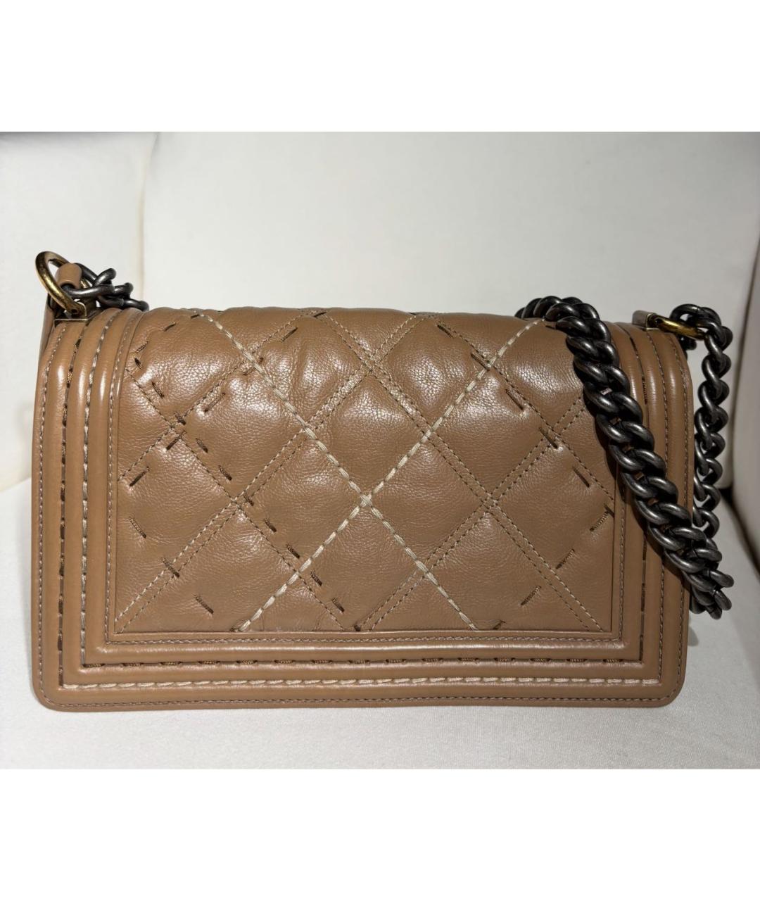 CHANEL Бежевая кожаная сумка через плечо, фото 2