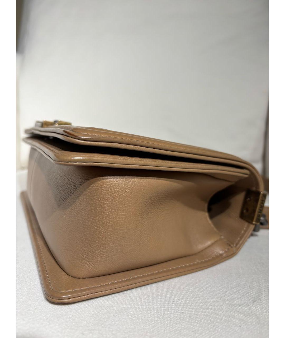CHANEL Бежевая кожаная сумка через плечо, фото 3