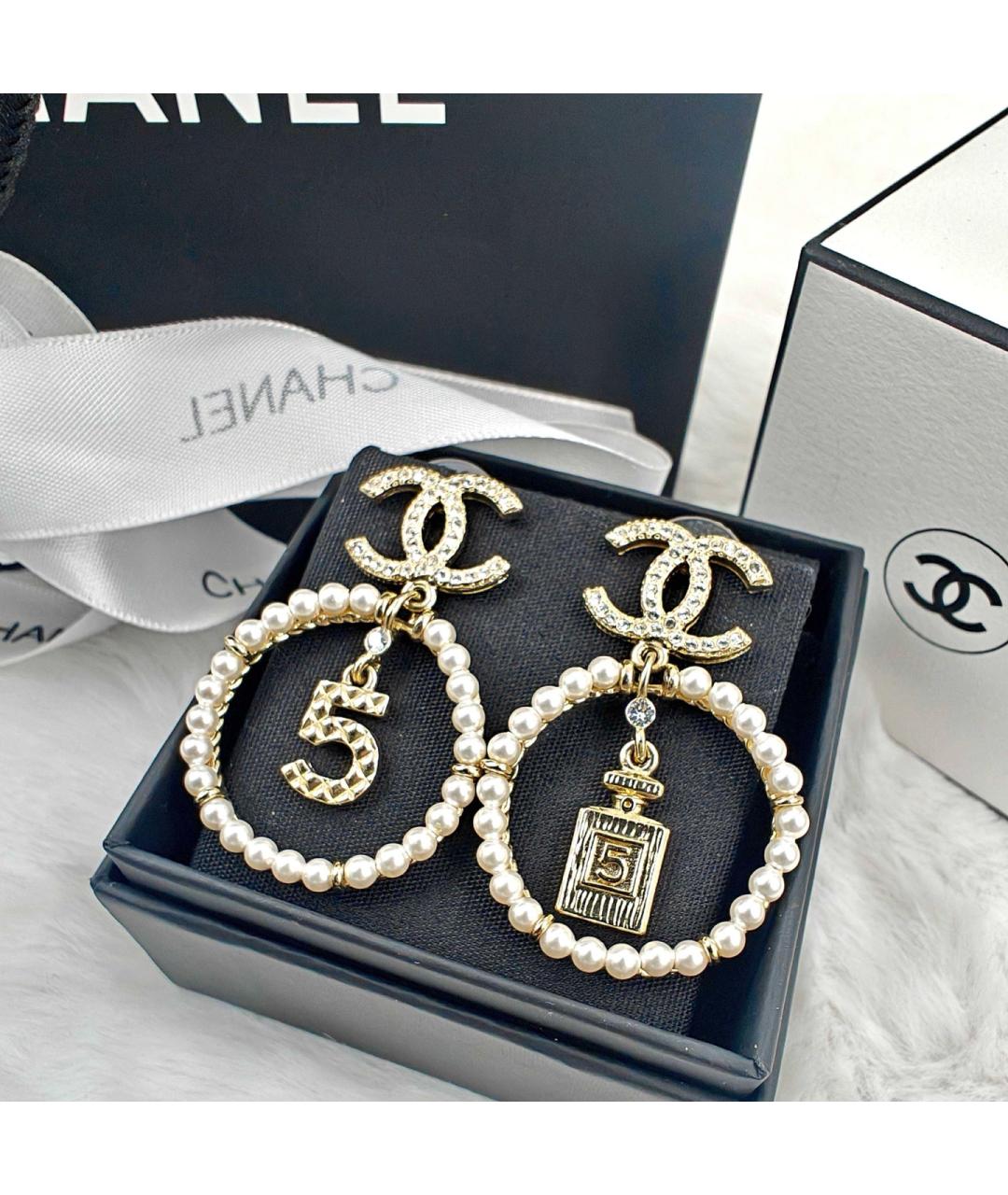 CHANEL Золотые металлические серьги, фото 3