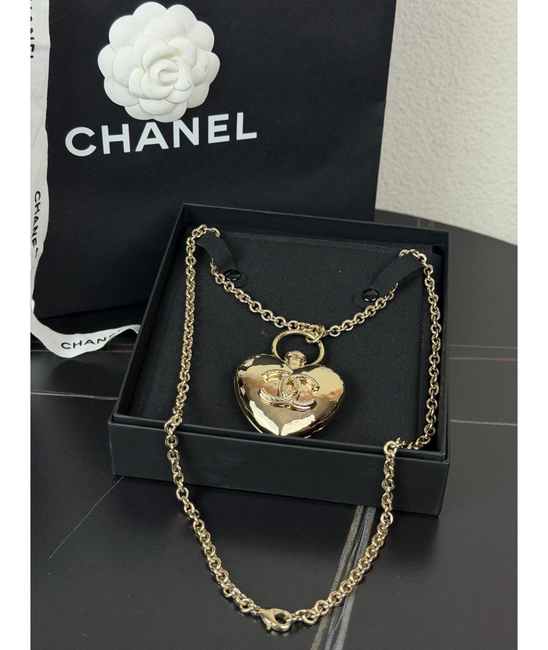 CHANEL Золотая металлическая подвеска, фото 7