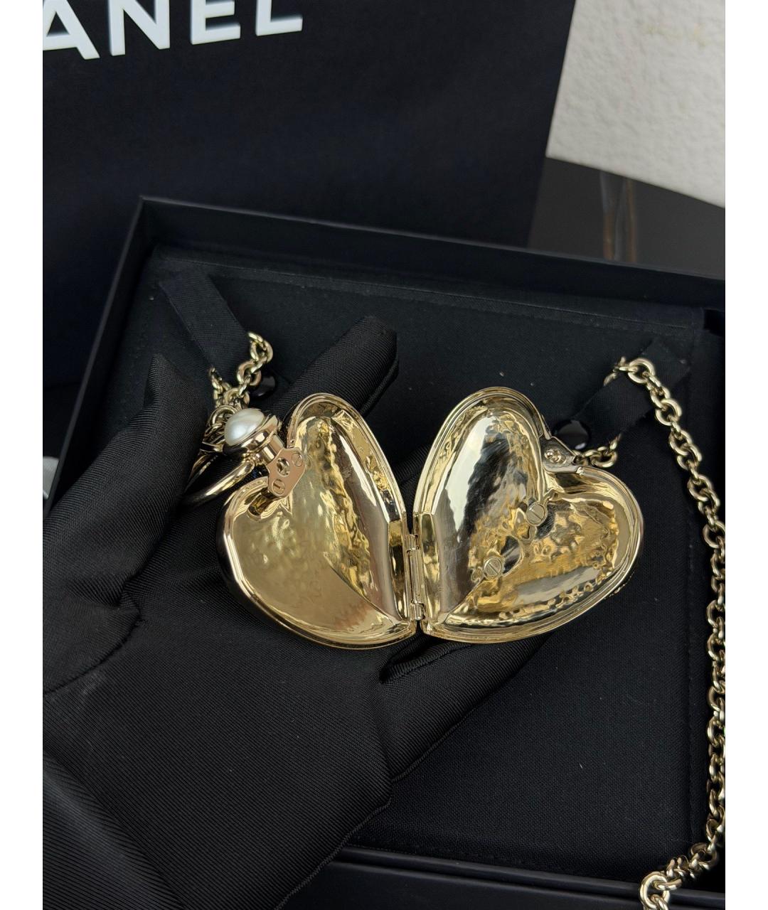 CHANEL Золотая металлическая подвеска, фото 4