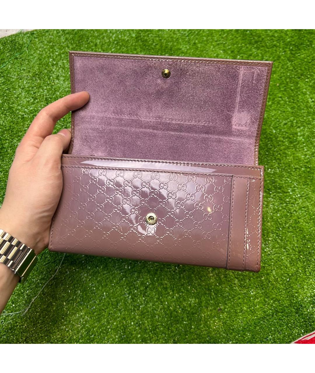 GUCCI Розовый кошелек из лакированной кожи, фото 5