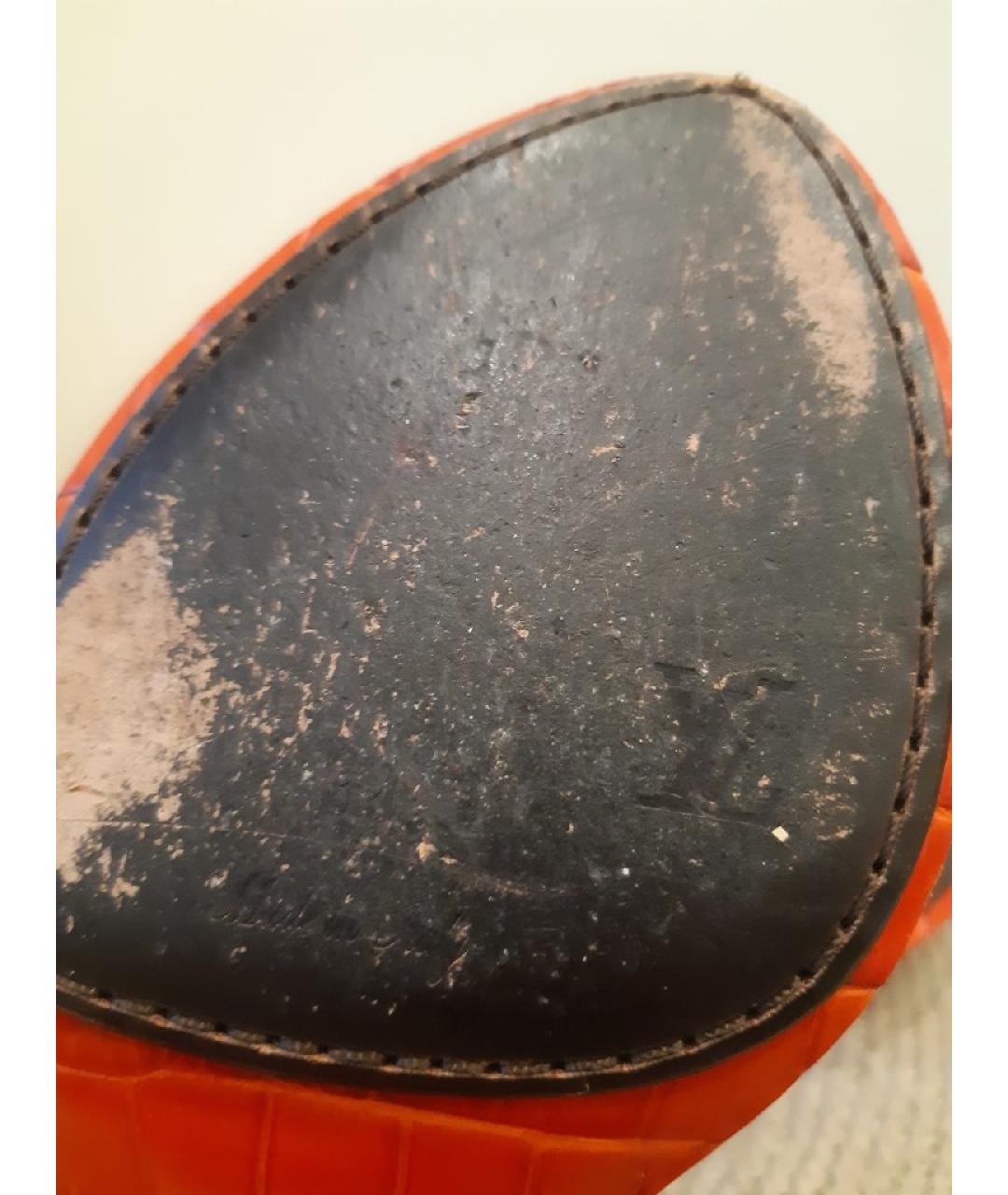 LOUIS VUITTON Красные кожаные мюли, фото 9