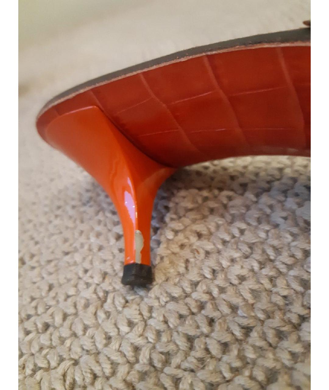 LOUIS VUITTON Красные кожаные мюли, фото 8