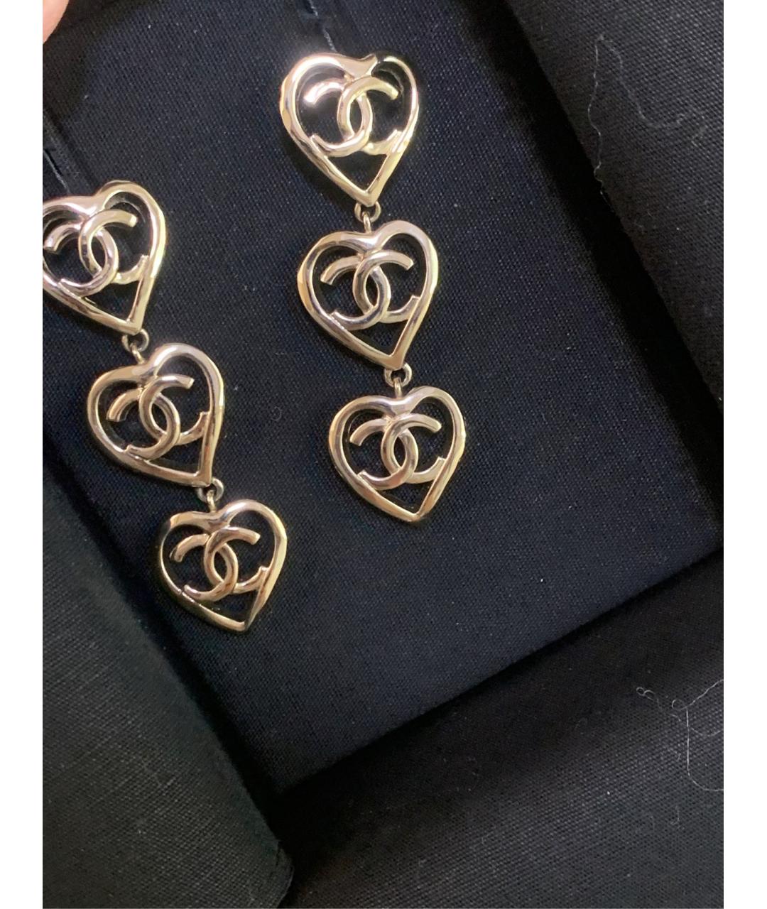 CHANEL Золотые металлические серьги, фото 5