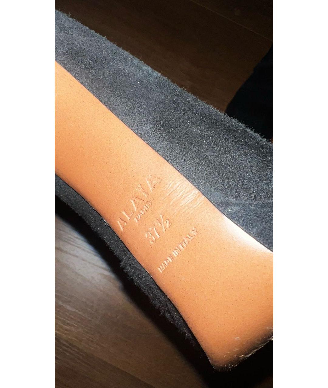 ALAIA Черные замшевые ботильоны, фото 4