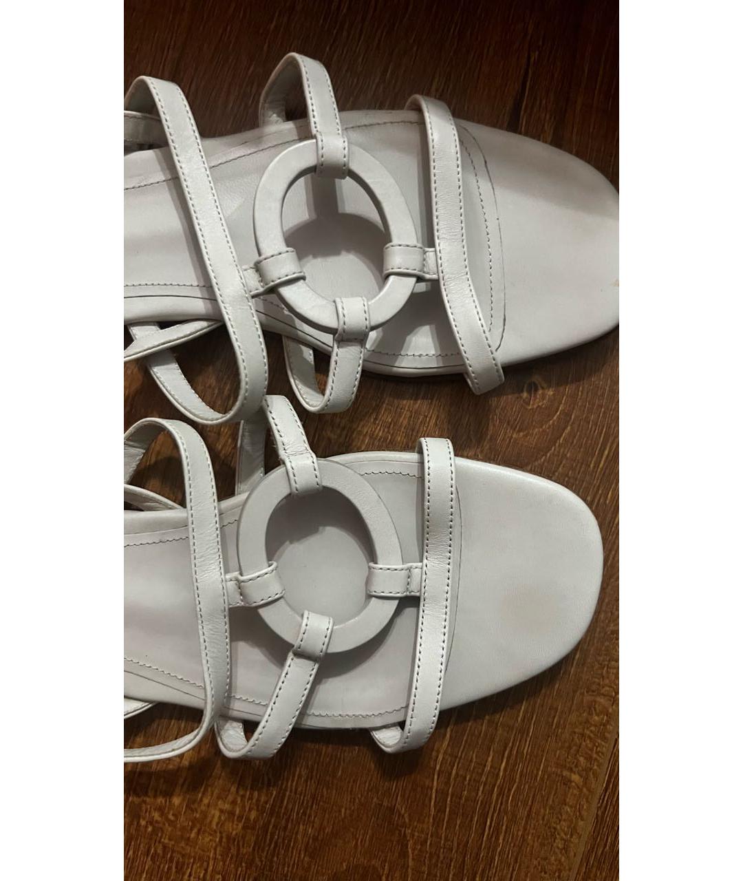 LORO PIANA Белые кожаные сандалии, фото 4