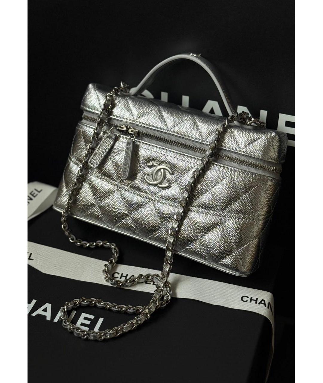 CHANEL Серебряная кожаная сумка через плечо, фото 3