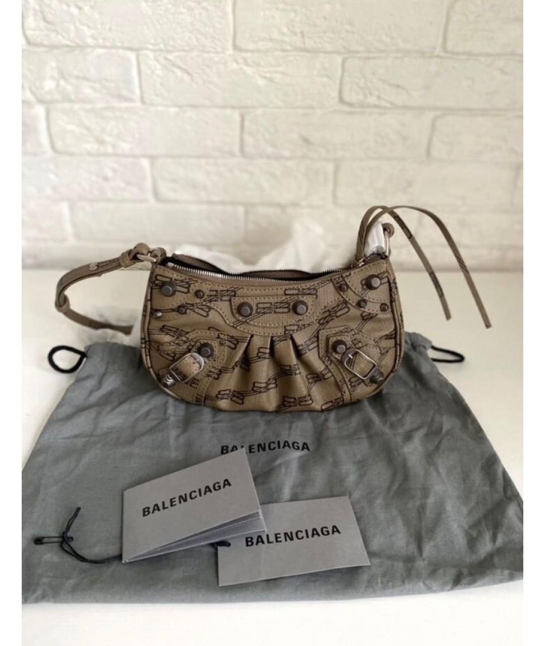 BALENCIAGA Бежевая кожаная сумка через плечо, фото 2