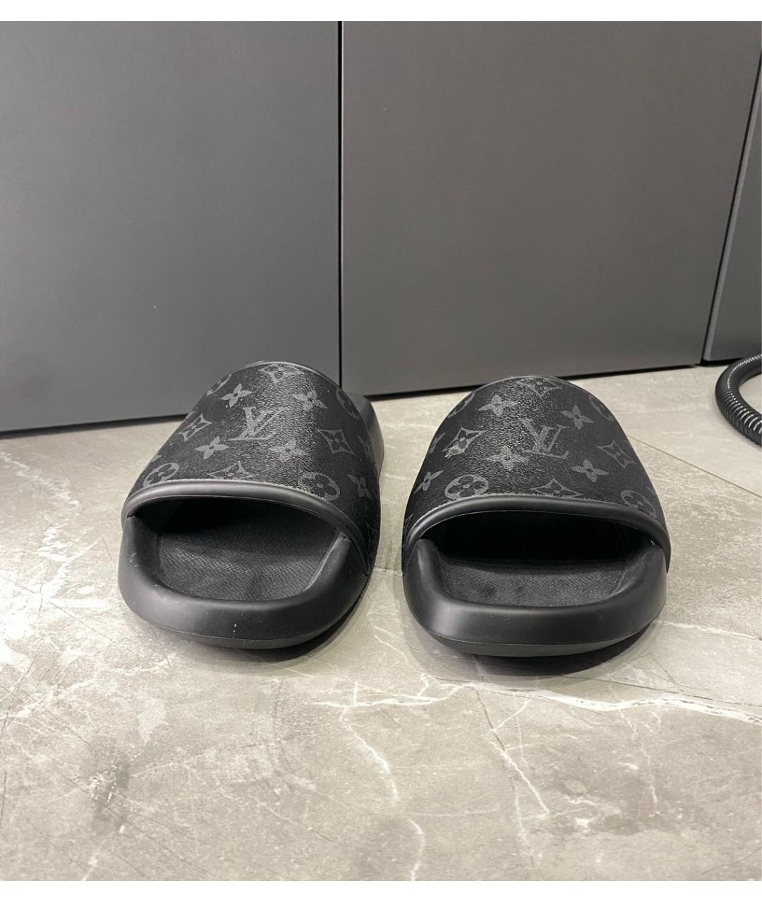 LOUIS VUITTON Черные резиновые шлепанцы, фото 2