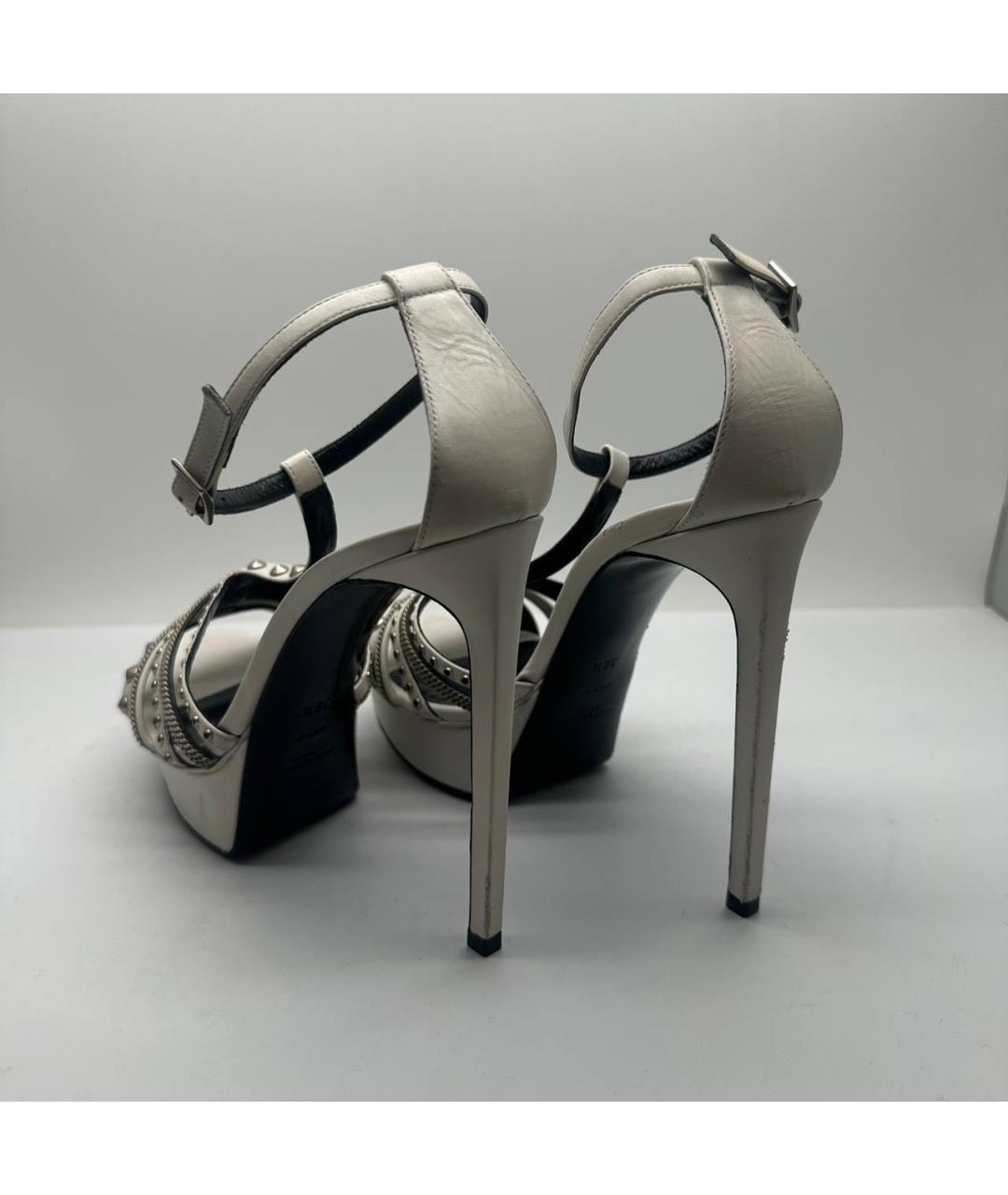 SAINT LAURENT Белые кожаные босоножки, фото 4