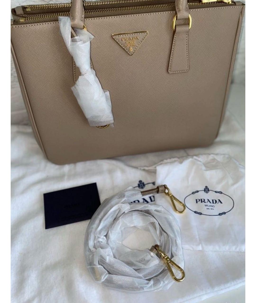PRADA Бежевая кожаная сумка с короткими ручками, фото 6