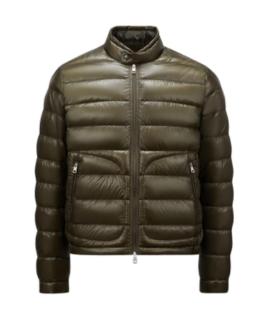 MONCLER Пуховик