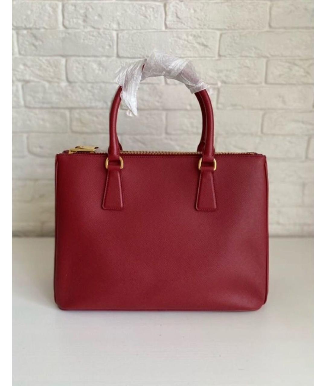 PRADA Красная кожаная сумка с короткими ручками, фото 3