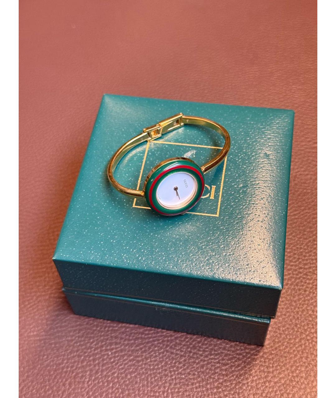 GUCCI Золотые пластиковые часы, фото 5