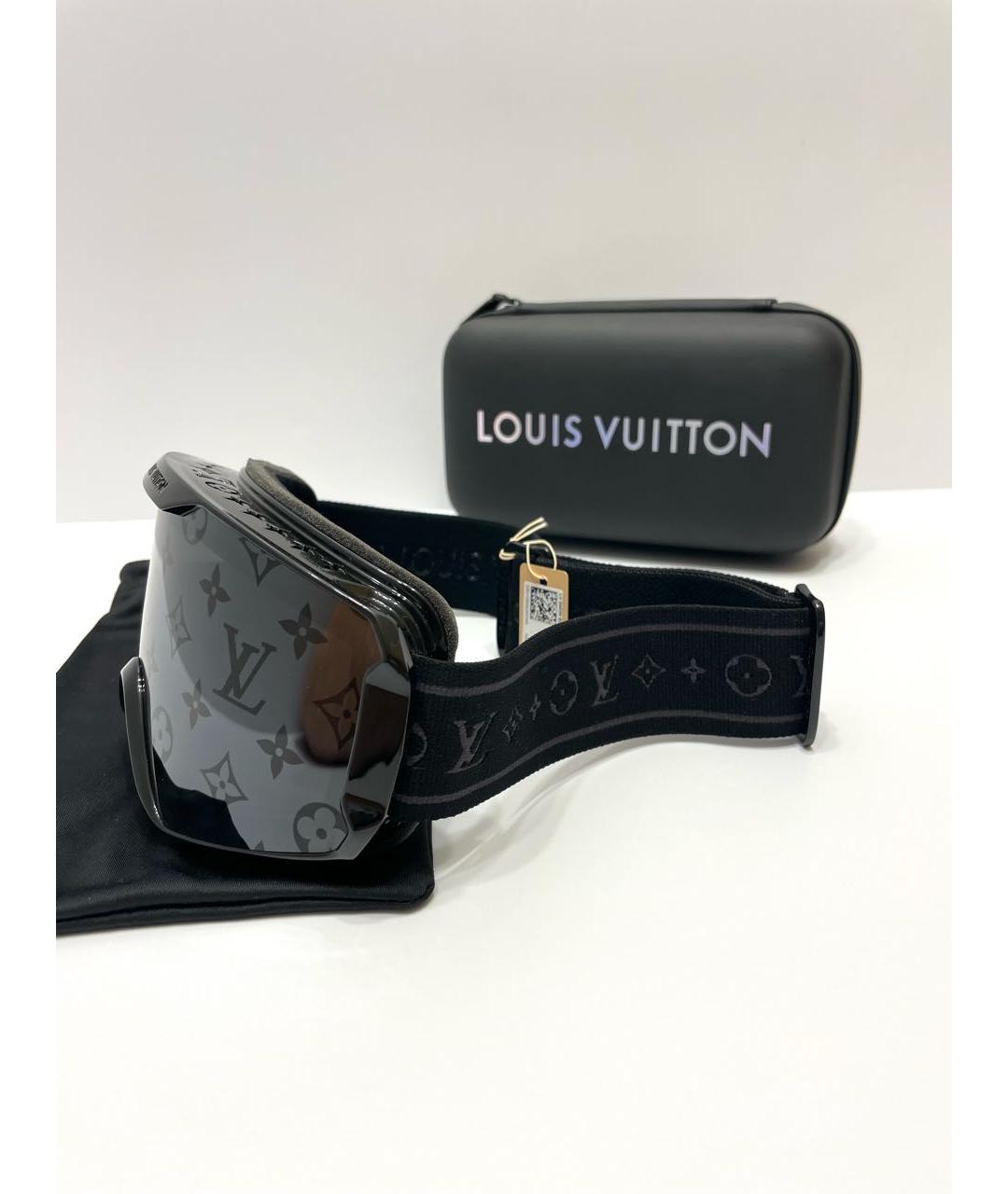LOUIS VUITTON Черные пластиковые солнцезащитные очки, фото 4