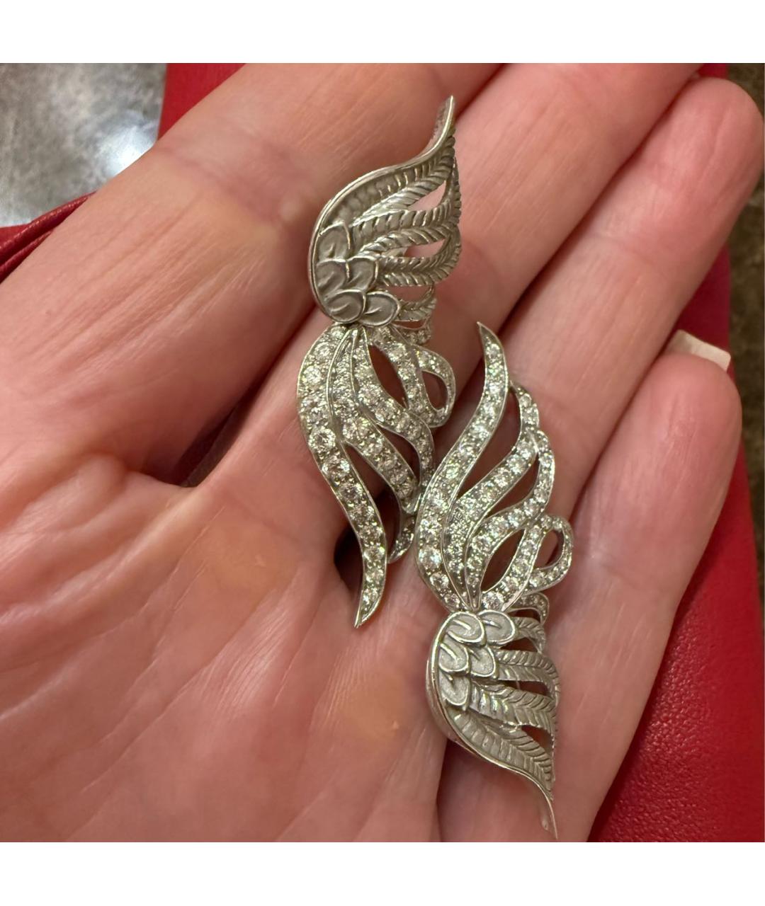 CARRERA Y CARRERA Белые серьги из белого золота, фото 3