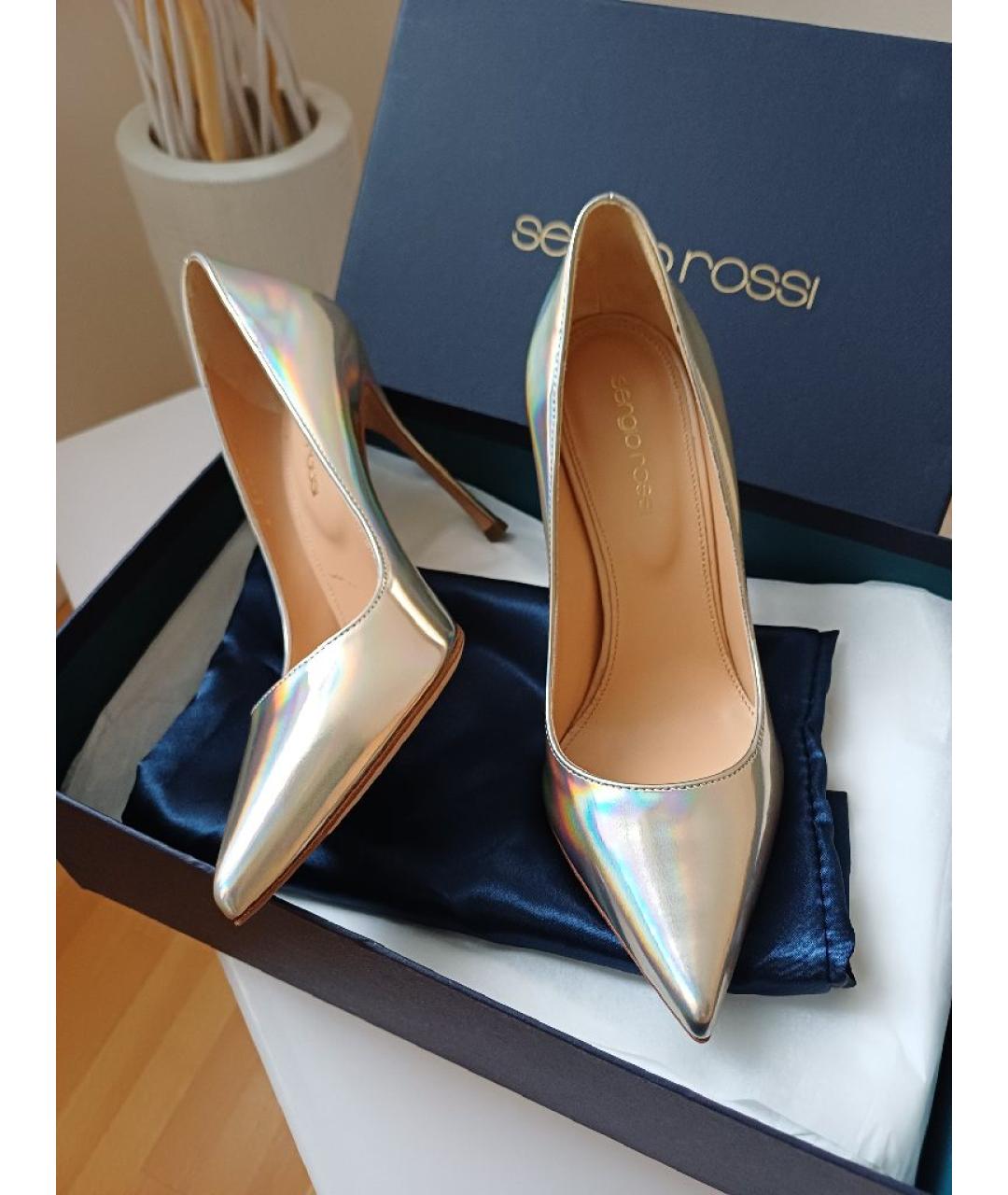 SERGIO ROSSI Золотые кожаные туфли, фото 2