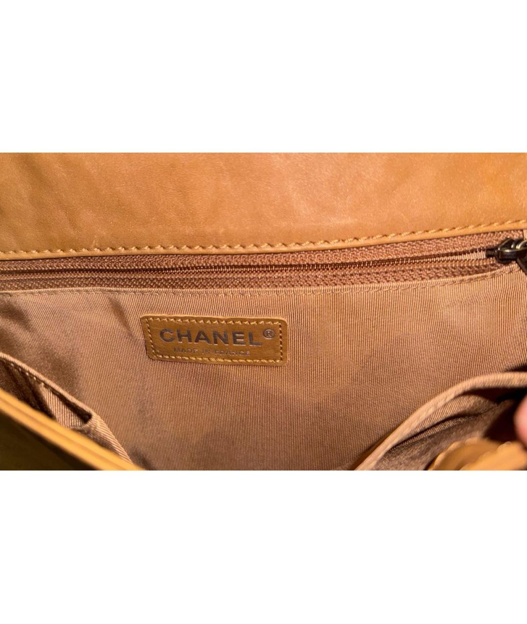 CHANEL Коричневая кожаная сумка через плечо, фото 8
